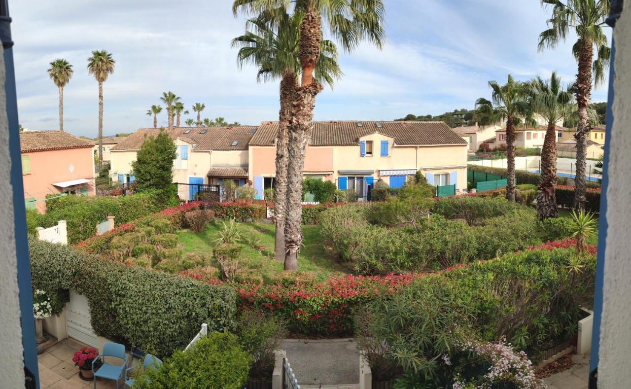 Villa Club T2 A Mar Vivo, Plages A Pieds, Piscine La Seyne-sur-Mer Exterior photo