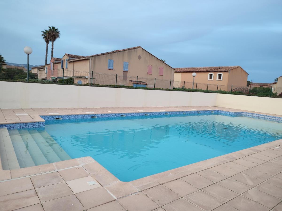 Villa Club T2 A Mar Vivo, Plages A Pieds, Piscine La Seyne-sur-Mer Exterior photo